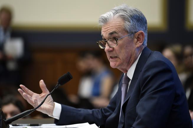 Fed Chief Says He Won't Go If Trump Tries to Fire Him