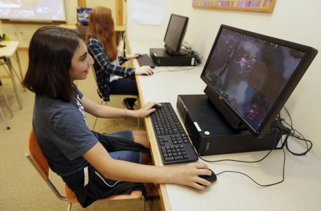 For the First Time, a Varsity Esports Team at a Girls' School