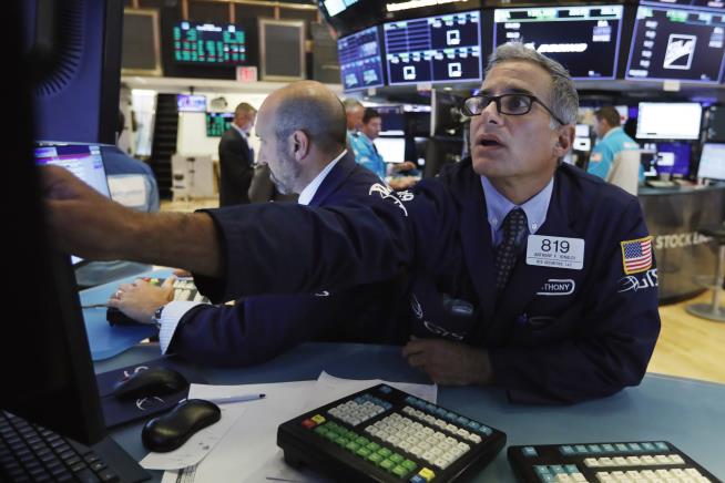 Stocks End Higher, Erasing Week's Losses