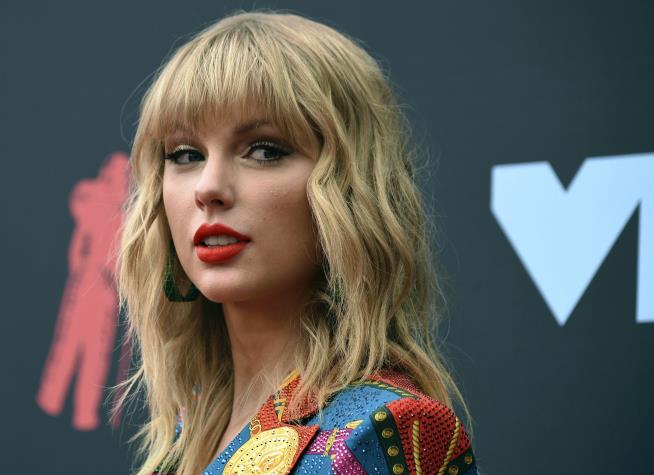 Swift Cancels Concert After #NupToTheCup Campaign