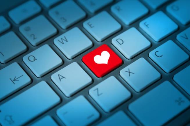 FTC Sues Huge Dating Site for Alleged Fraud