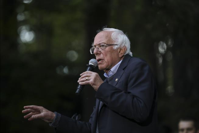 Sanders Rocks It With Q3 Fundraising