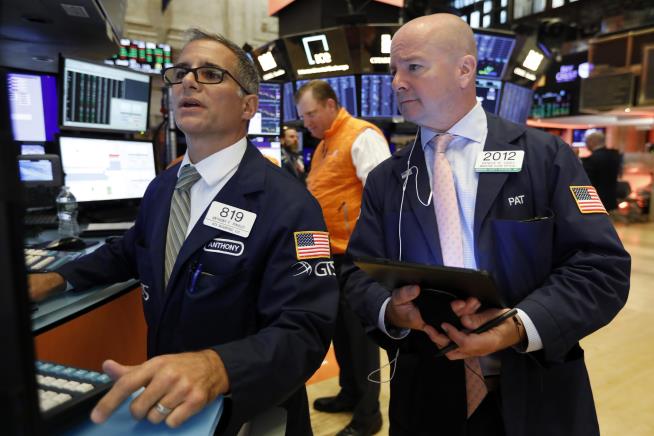 Markets End Rough Week on Strong Note