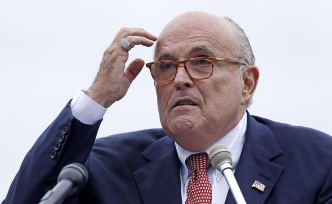 Giuliani: 'Yes, I Am Still His Attorney'