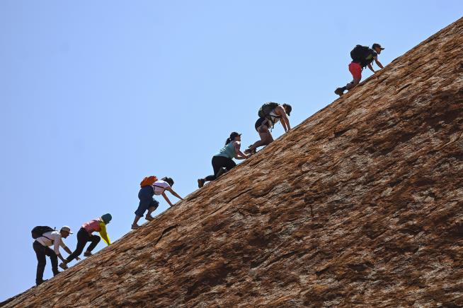 This Is the Last Day Tourists Will Be Allowed to Climb Uluru