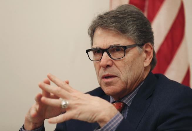 Rick Perry 'Will Not Partake' in Impeachment Inquiry
