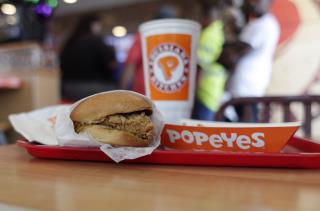 Man Killed in Fight Over New Popeyes Sandwich