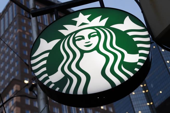 World's Largest Starbucks Opens