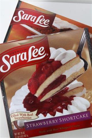 SNL Sketch Puts Raunchy Spotlight on Sara Lee Desserts