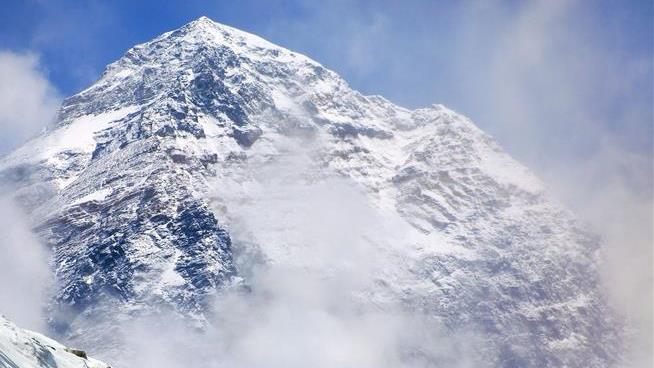 The Everest Photo Went Viral. Here's the Story You Didn't Hear