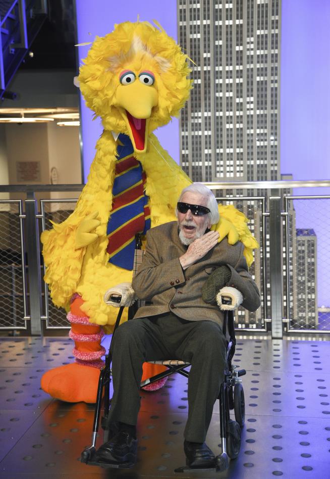 Sesame Street Puppeteer Dead at 85