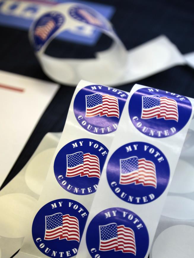 Voter Sues Over Minnesota's 'Soviet-Style' Primary