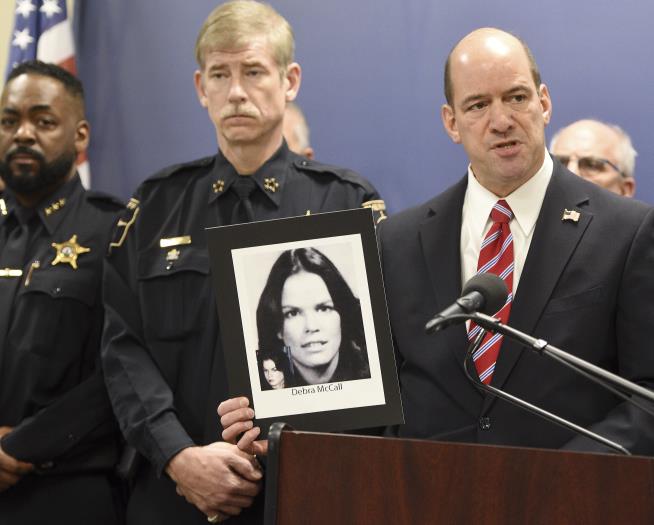 Police Say They've Solved 1976 Killing of Illinois Teen