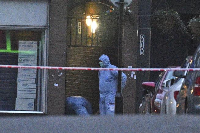 Cops Shoot Stabbing Suspect in London