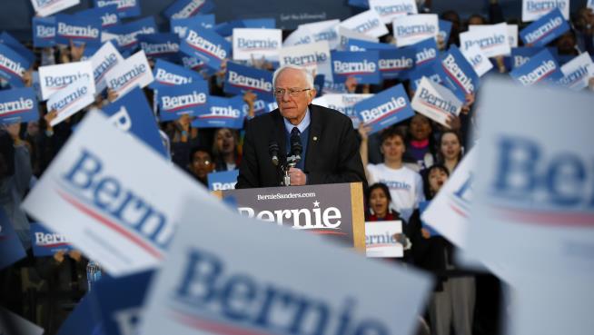Working Families Party Switches Endorsement to Bernie Sanders