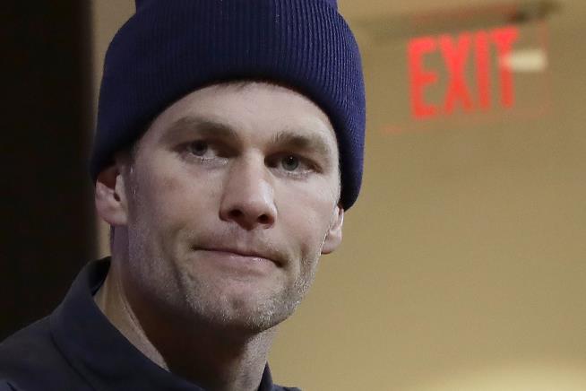 Tom Brady Confirms, Has 3 Words on New Deal