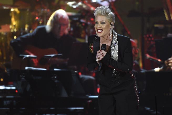 Pink: I Had the Virus, but I'm Better Now