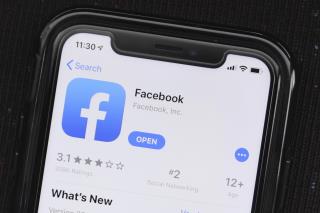 Facebook to Pay Moderators $52M for Psychological Damages