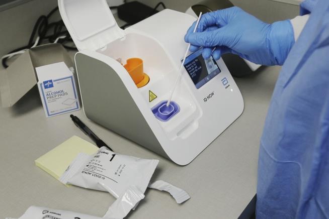FDA Warns About Accuracy of Popular Virus Test