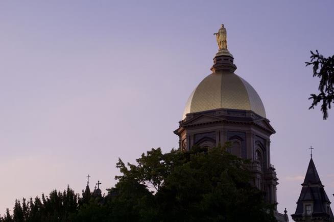 Notre Dame Bringing Back Students Early