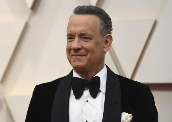 Tom Hanks, with Einstein, Pays Tribute to Graduates