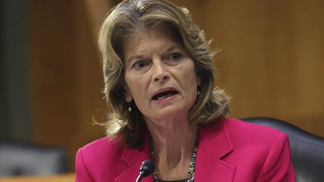 Trump Says He'll Support Any Candidate Against Murkowski