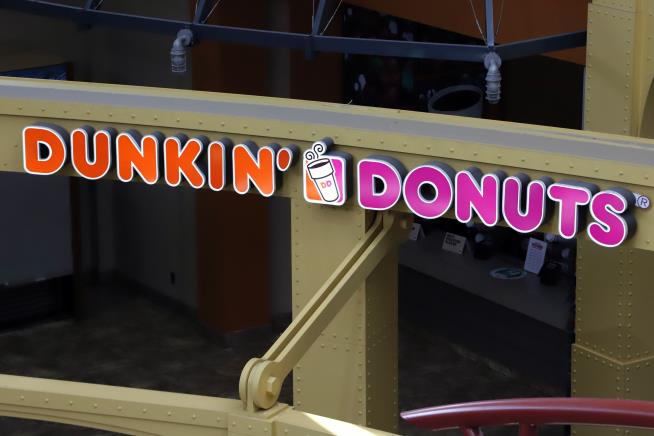 Dunkin' Offers Bright Spot in Job Market