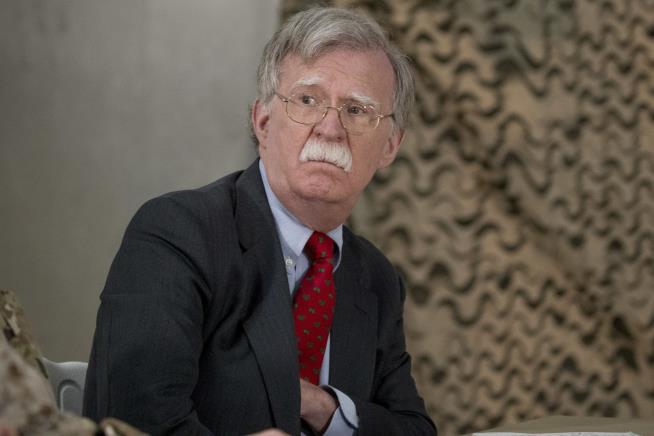 Bolton Says Trump Asked Xi to Help Him Get Re-Elected
