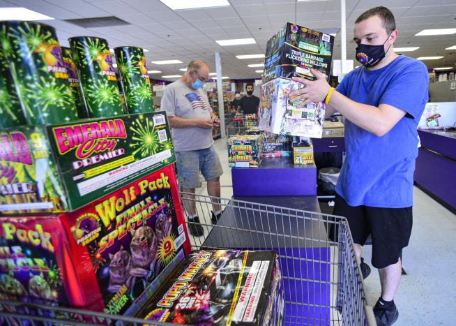 Cities, Police Start to Address the New Boom in Fireworks