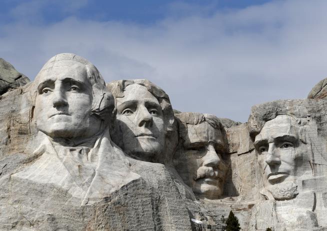 Governor: 'We Will Not Be Social Distancing' at Mt. Rushmore