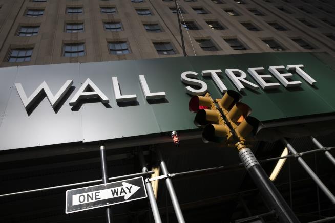 Tech Stocks Lead Wall Street to Gains