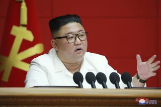 After Coma Rumors, Kim Jong Un Shows Up, Cigarette in Hand