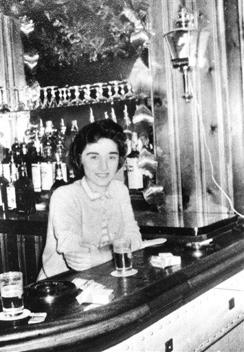 Woman Who Comforted Kitty Genovese Dies at 92