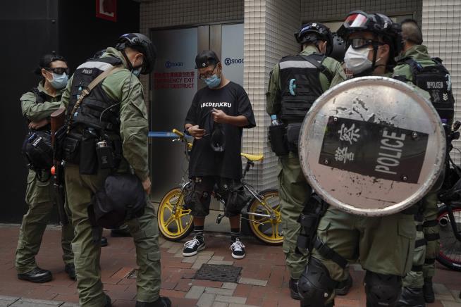 Hong Kong Arrests 86 for Protesting on China's National Day