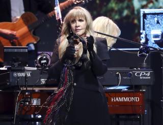 Oddly Soothing TikTok Video Resurrects Fleetwood Mac Song