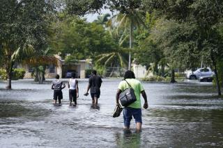 South Florida Quickly Floods as Eta Lands