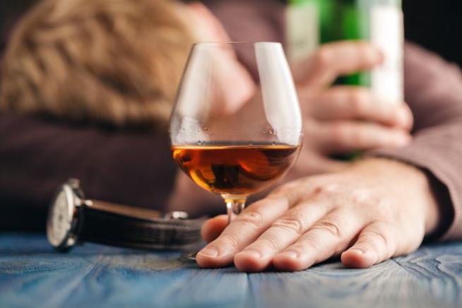 This May Be a Surprisingly Easy Way to Rid Body of Alcohol