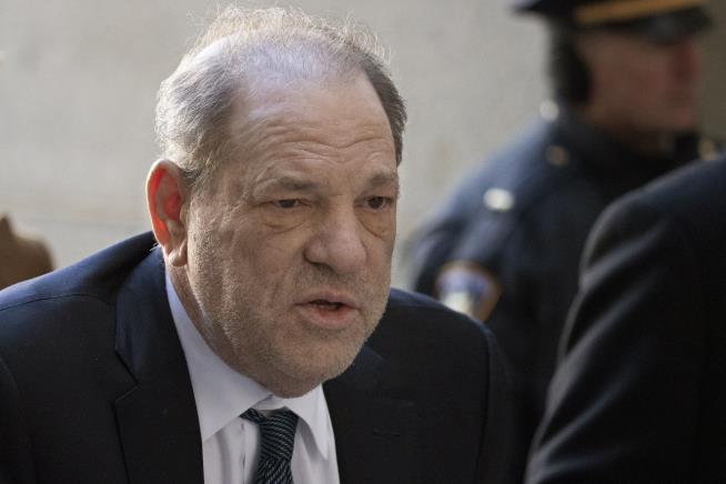 Harvey Weinstein Sick in Prison, Rep Won't Say if It's COVID
