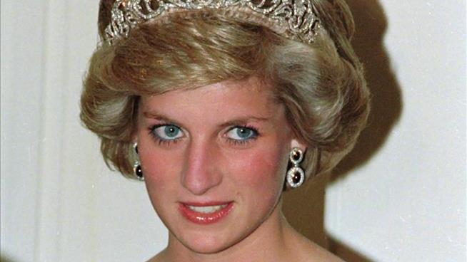 What the BBC Probe Into 1995 Diana Interview Will Look Like
