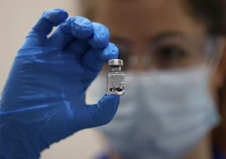 US Gives Green Light to First COVID Vaccine