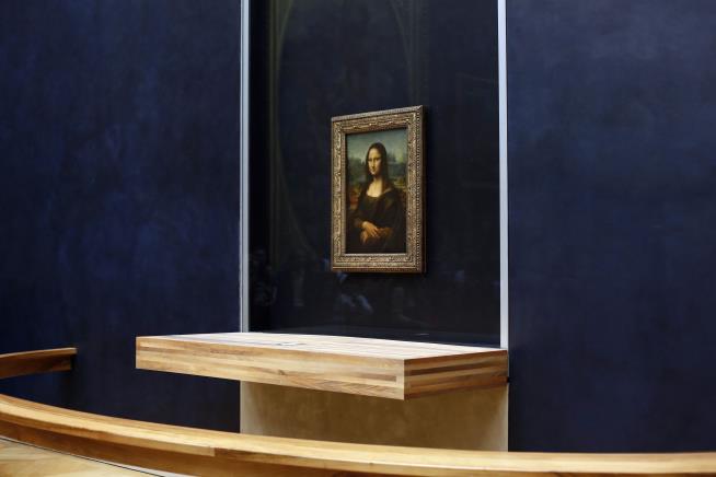 Someone Paid $98K to Get Closer to the Mona Lisa