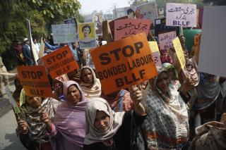 Another Season of Taboo Talk on Tap for Pakistani Women