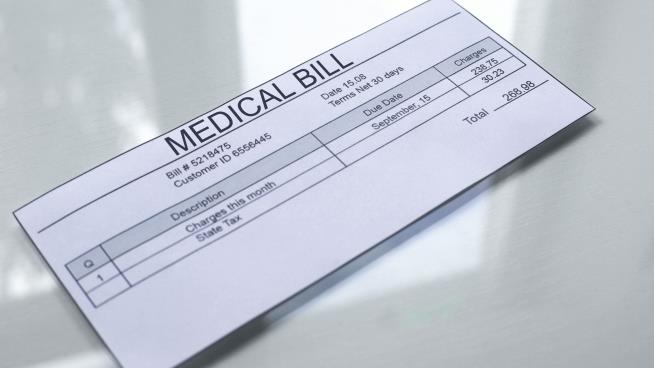 Saying 'Happy Holidays,' Doctor Cancels Patients' Bills