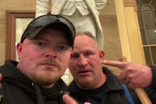 2 Virginia Cops Charged With Breaching Capitol