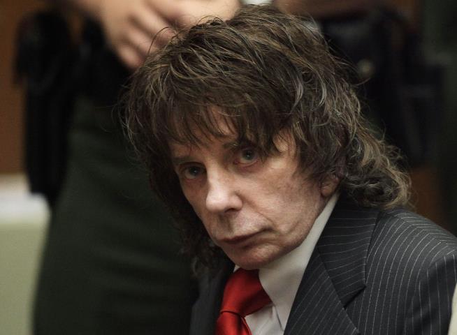 BBC Apologizes for Headline on Phil Spector Story