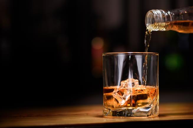 More Makers Jump On Rapid- Aged Whiskey Bandwagon