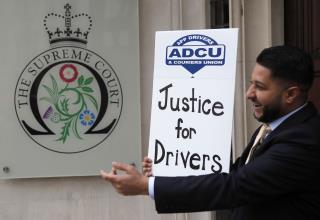 Britain's Top Court Rules Uber Drivers Are Workers