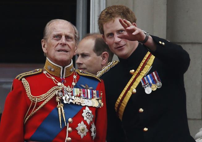 Prince Harry Expected to Attend Philip's Funeral