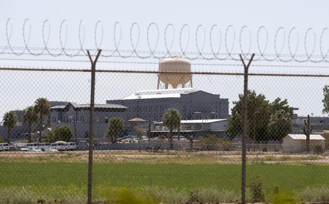 Arizona's Gas Chamber 'Ready' for Inmates