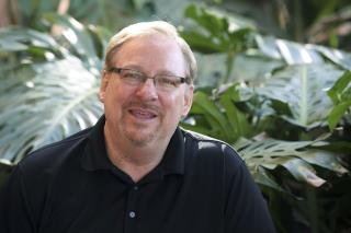 Evangelist Rick Warren to Retire as Saddleback Pastor